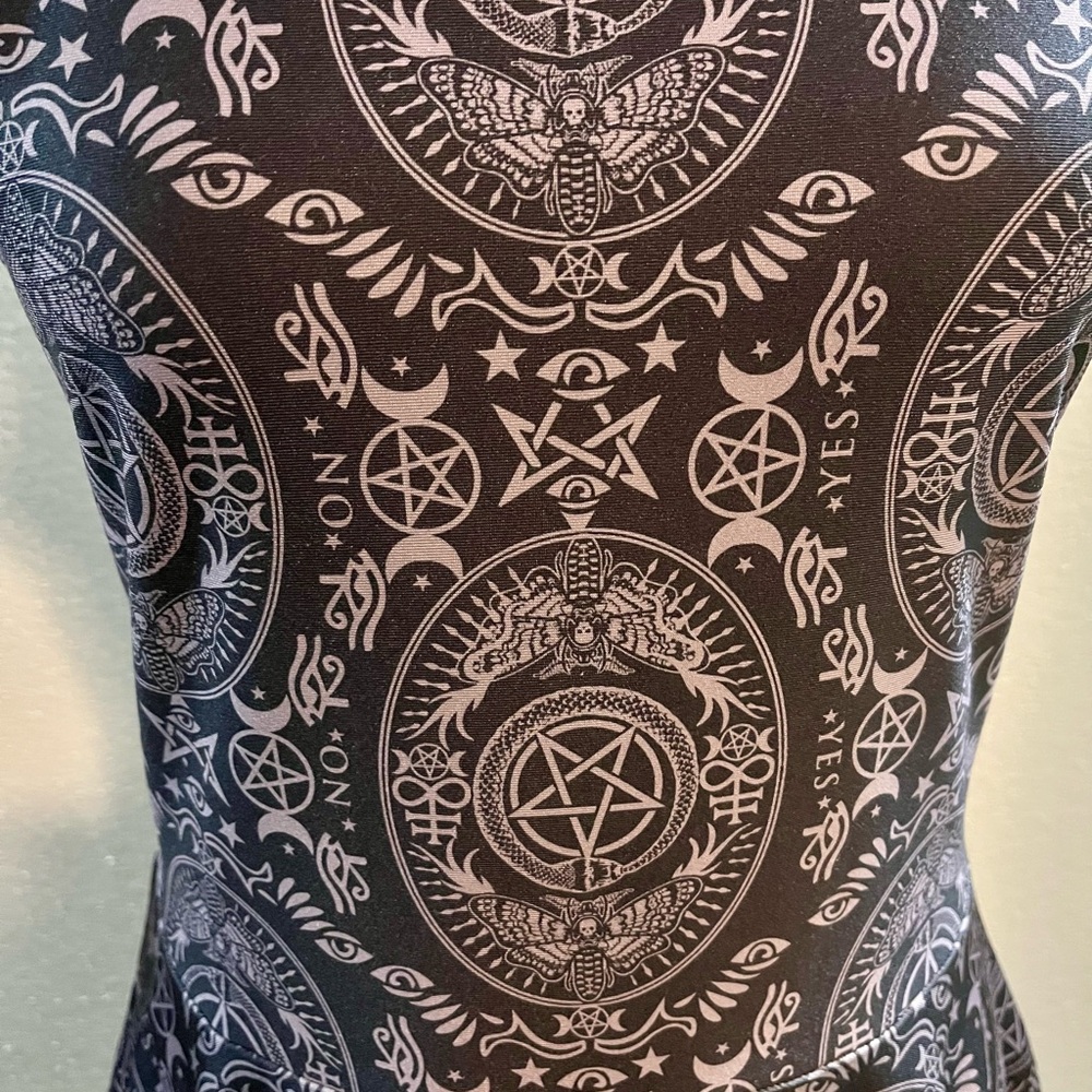 Blackmilk Hex Grey Underbust Dress - Picture 4 of 11